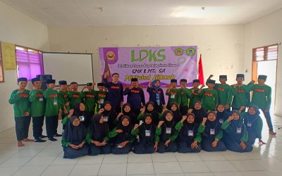 MTS SA MIFTAHUL HIKMAH LAKSANAKAN LDKS OSIS TAHUN 2021 !